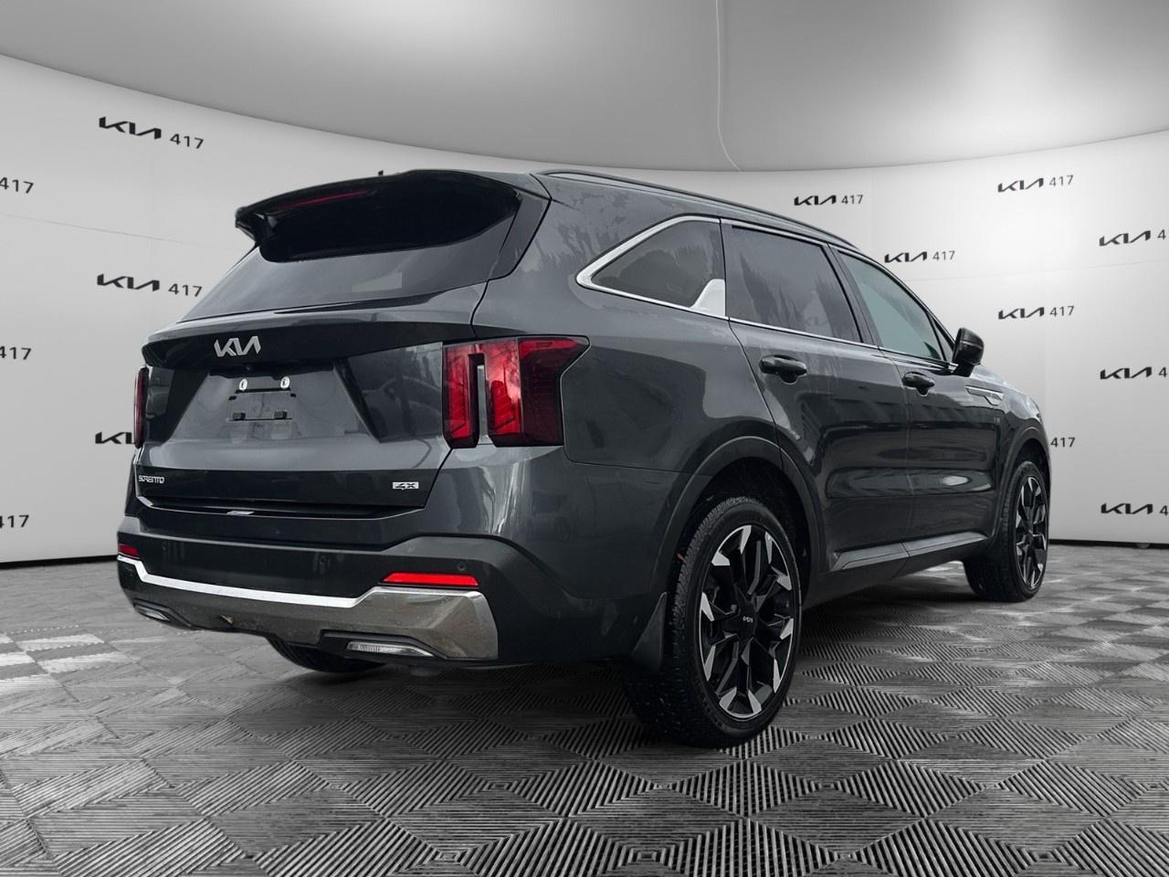 2024 Kia Sorento EX AWD Photo4