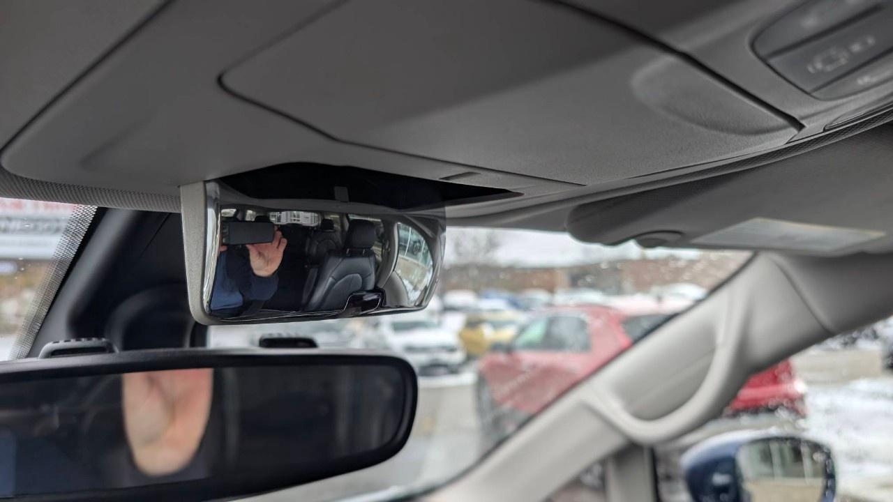 2017 Chrysler Pacifica 4dr Wgn Touring-L Photo