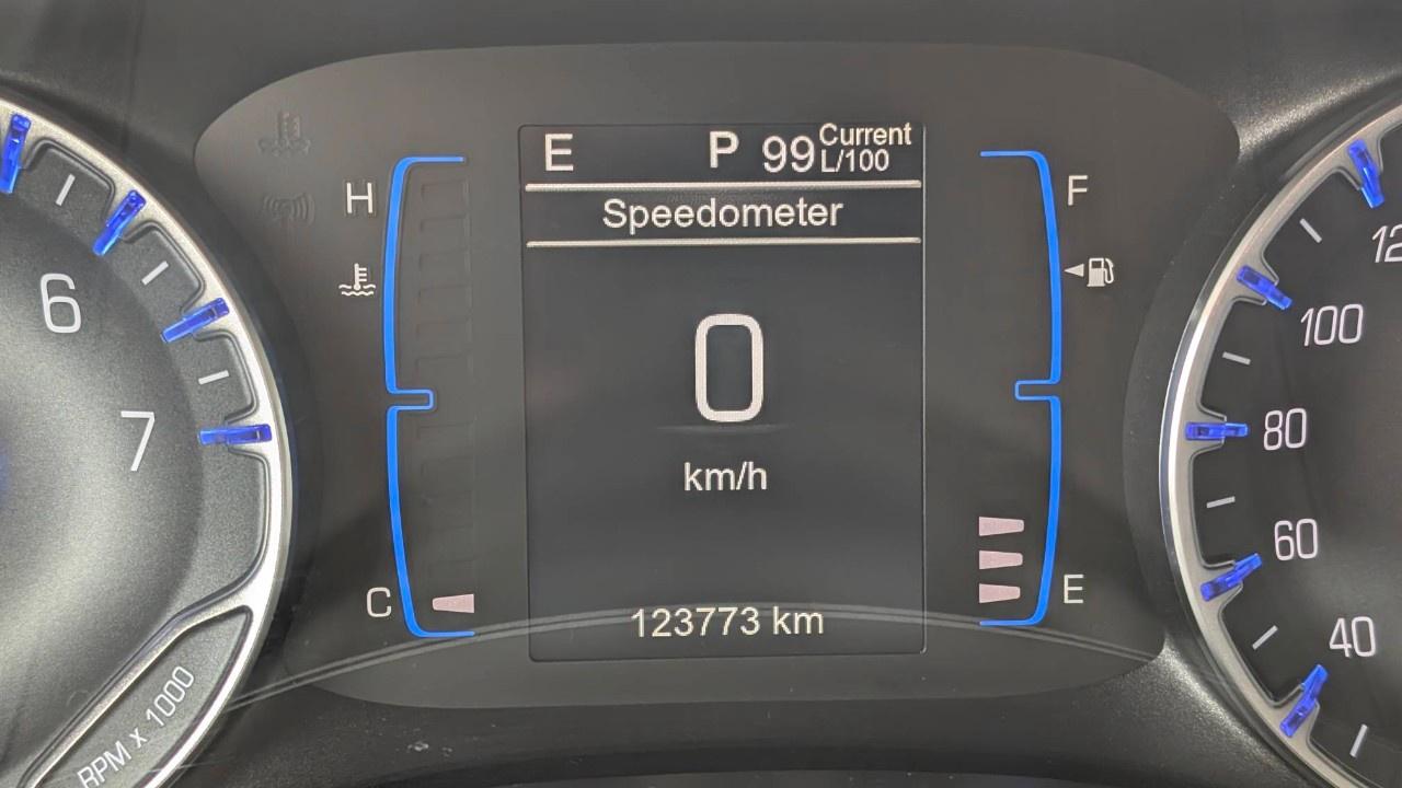 2017 Chrysler Pacifica 4dr Wgn Touring-L Photo