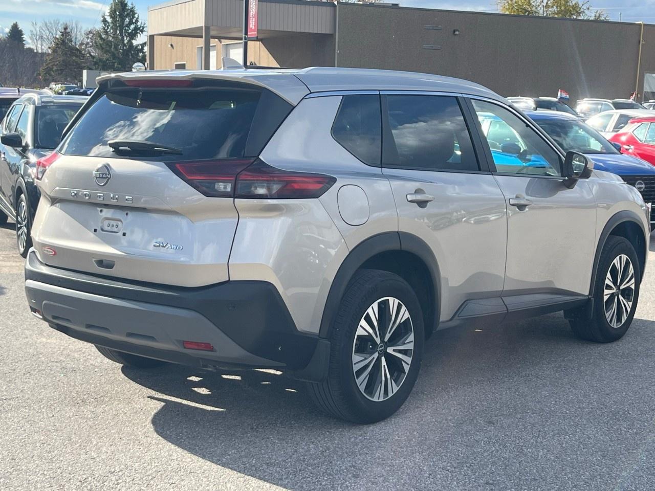 2023 Nissan Rogue AWD SV Photo