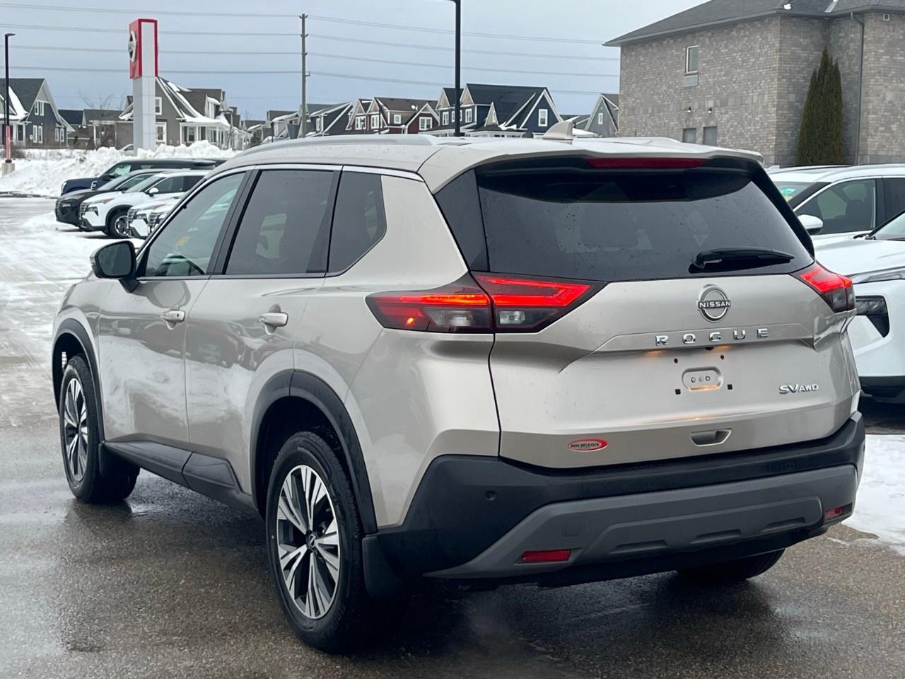 2023 Nissan Rogue AWD SV Photo