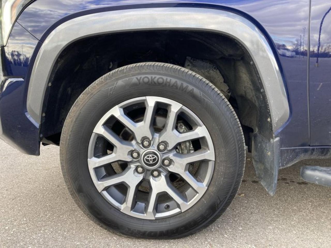 2022 Toyota Tundra Platinum Hybrid 1794 Edition Photo