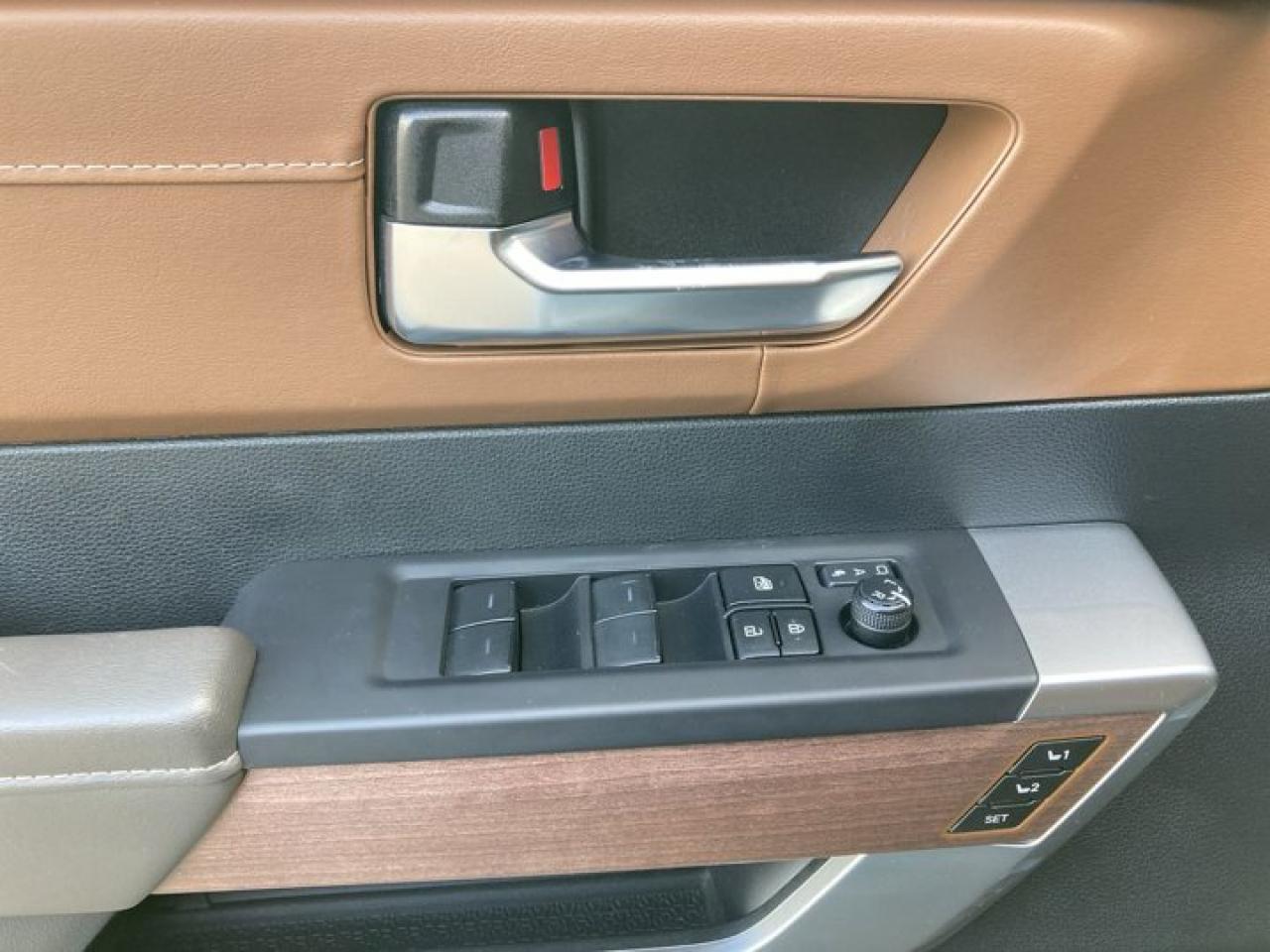 2022 Toyota Tundra Platinum Hybrid 1794 Edition Photo