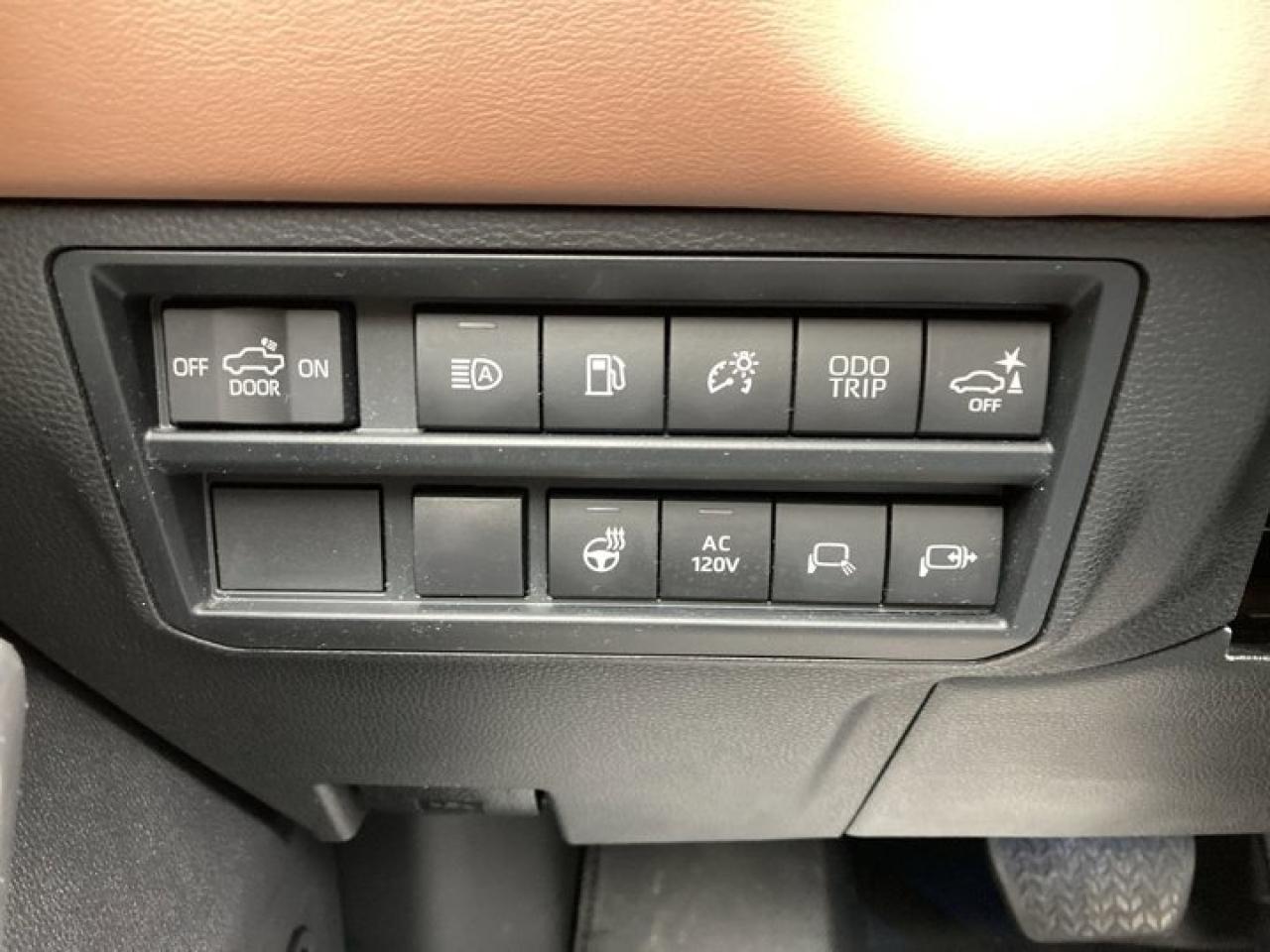 2022 Toyota Tundra Platinum Hybrid 1794 Edition Photo