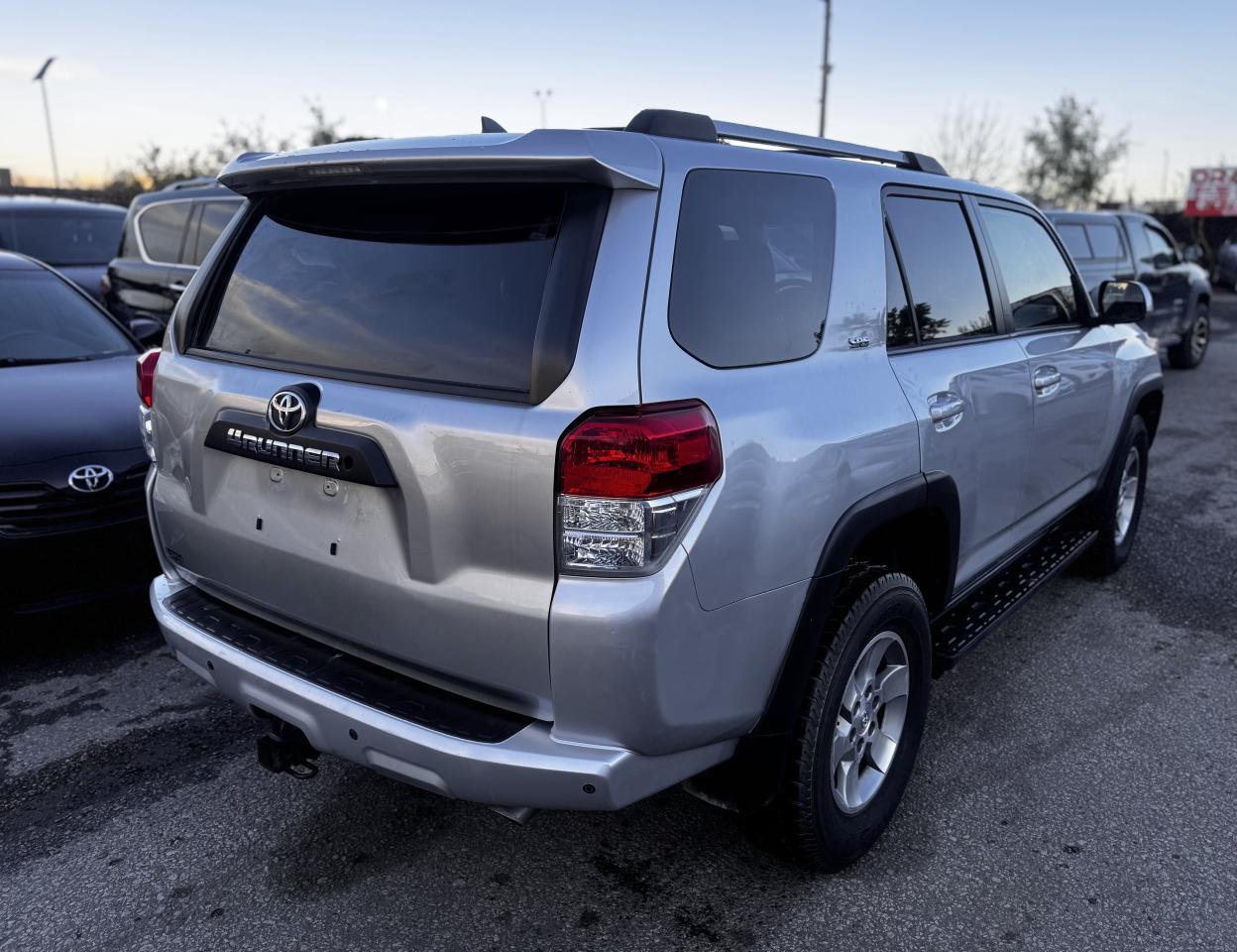 2013 Toyota 4Runner SR5 Photo4