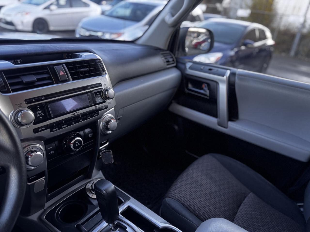 2013 Toyota 4Runner SR5 Photo