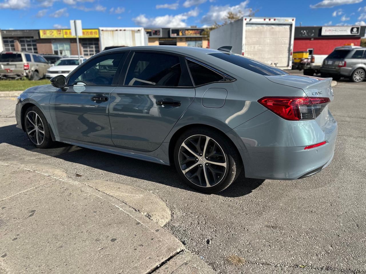 2023 Honda Civic Touring Photo