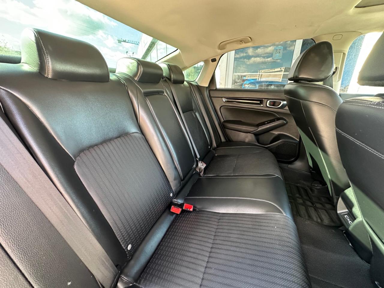 2023 Honda Civic Touring Photo