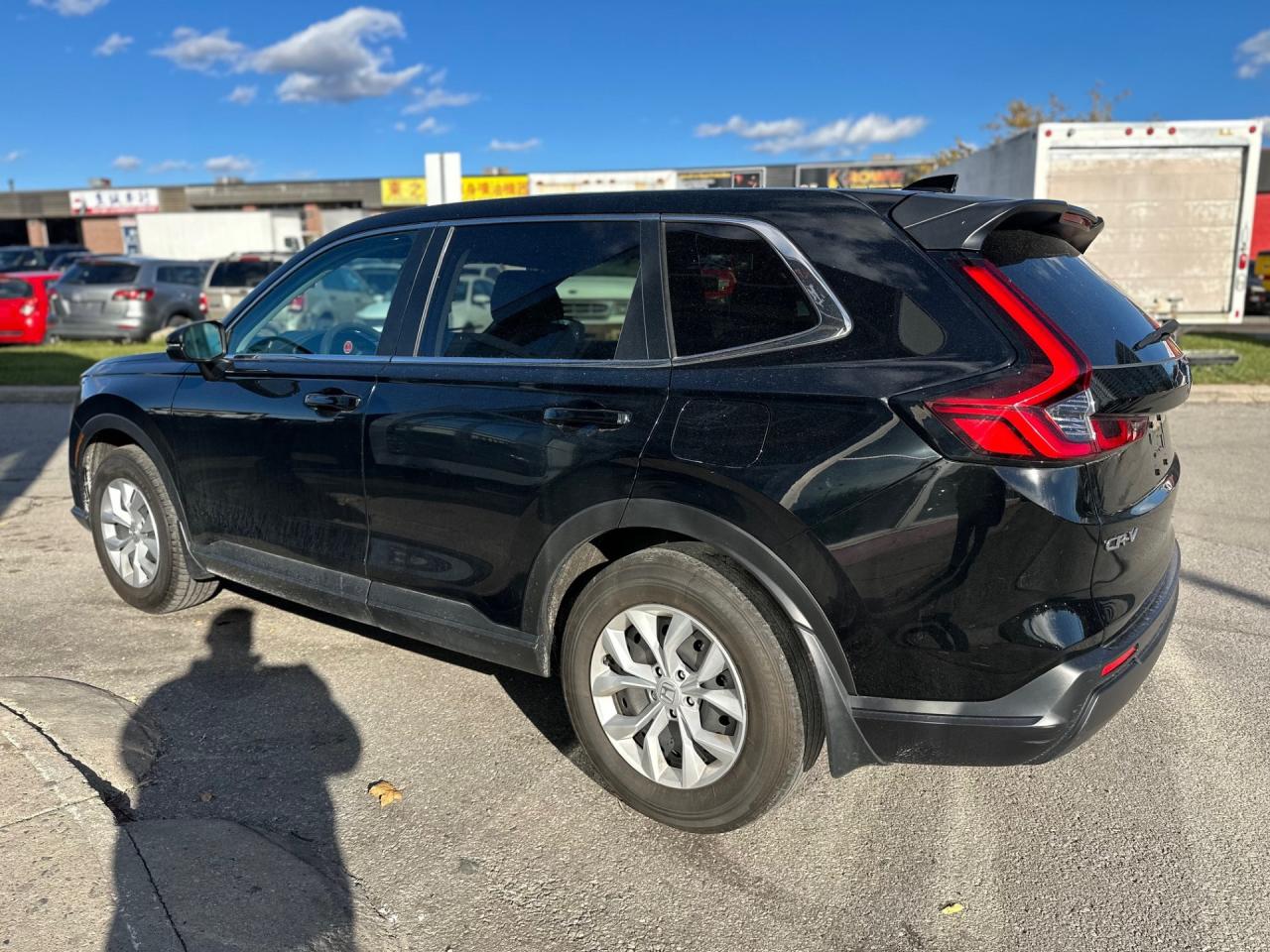 2023 Honda CR-V LX Photo