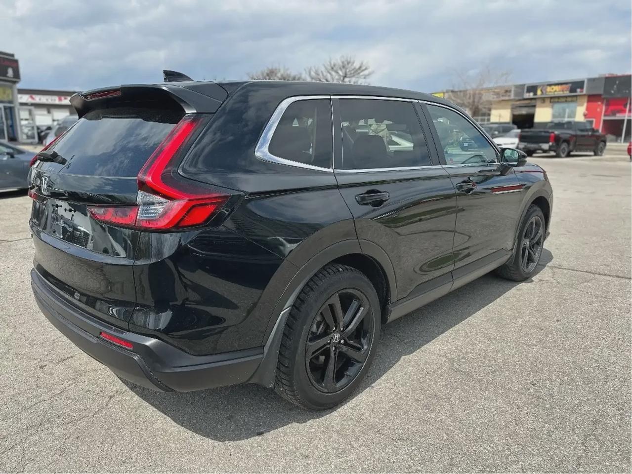 2023 Honda CR-V LX AWD Photo