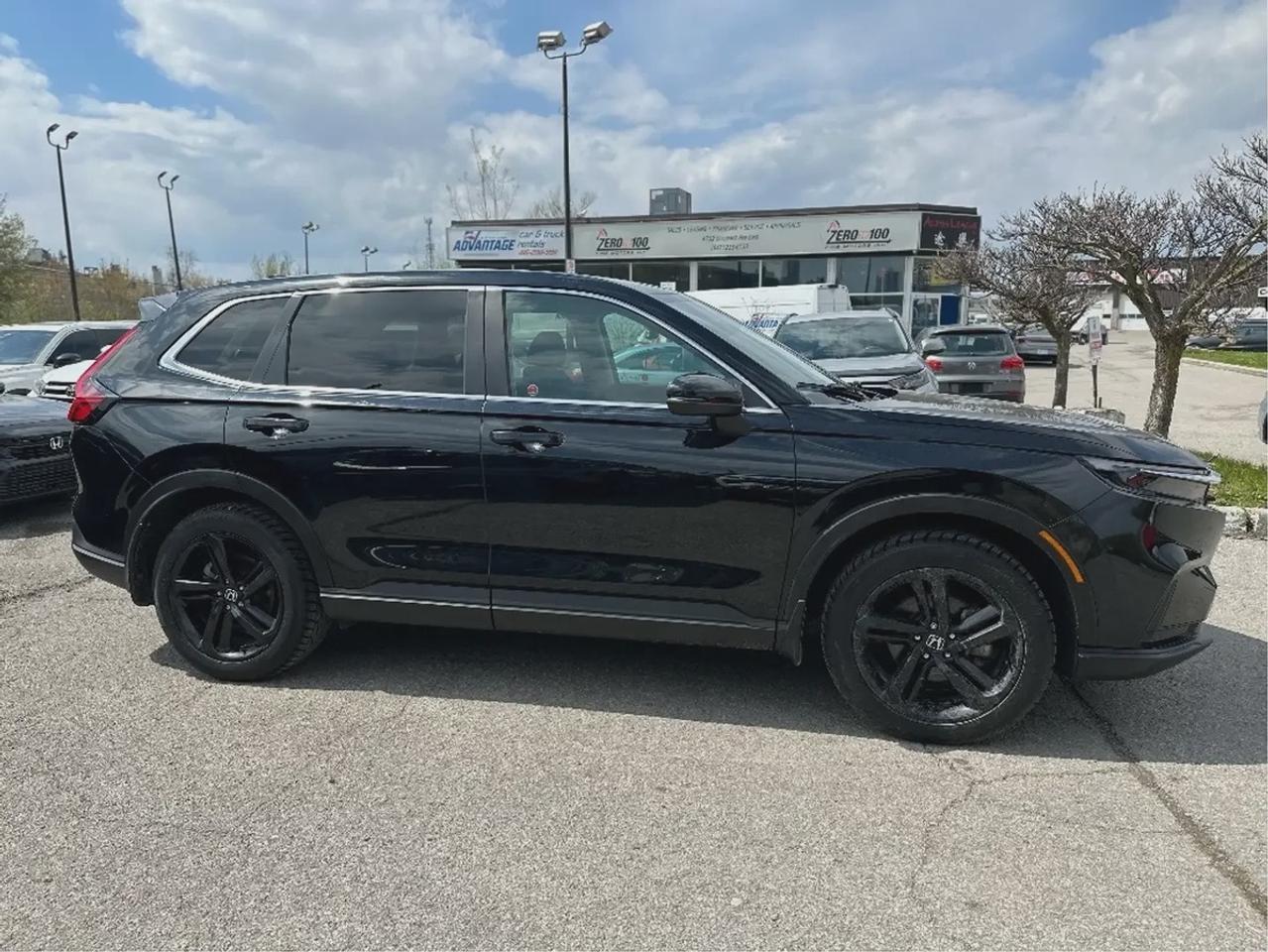 2023 Honda CR-V LX AWD Photo