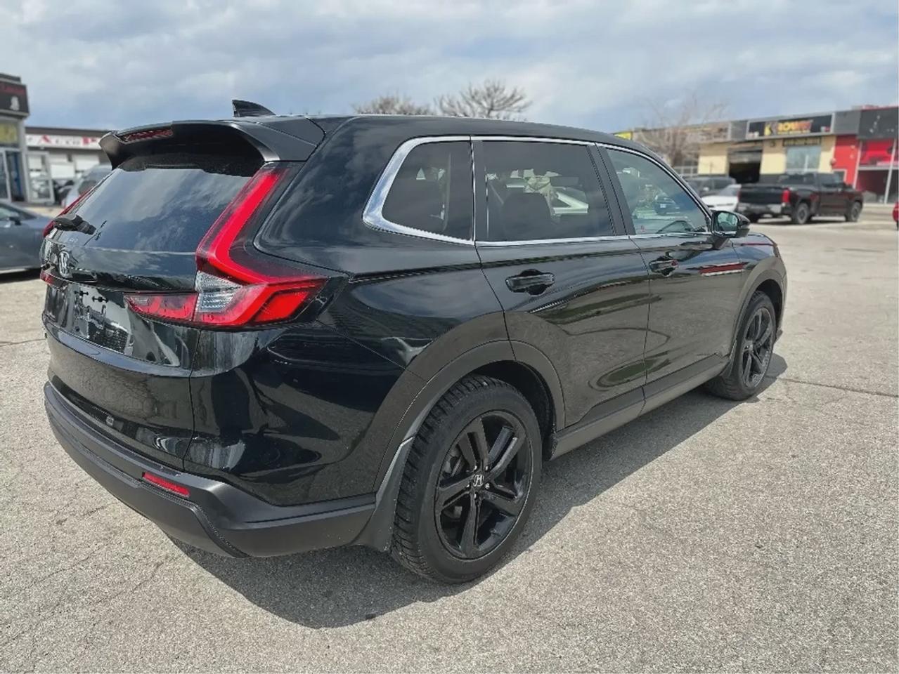 2023 Honda CR-V LX AWD Photo