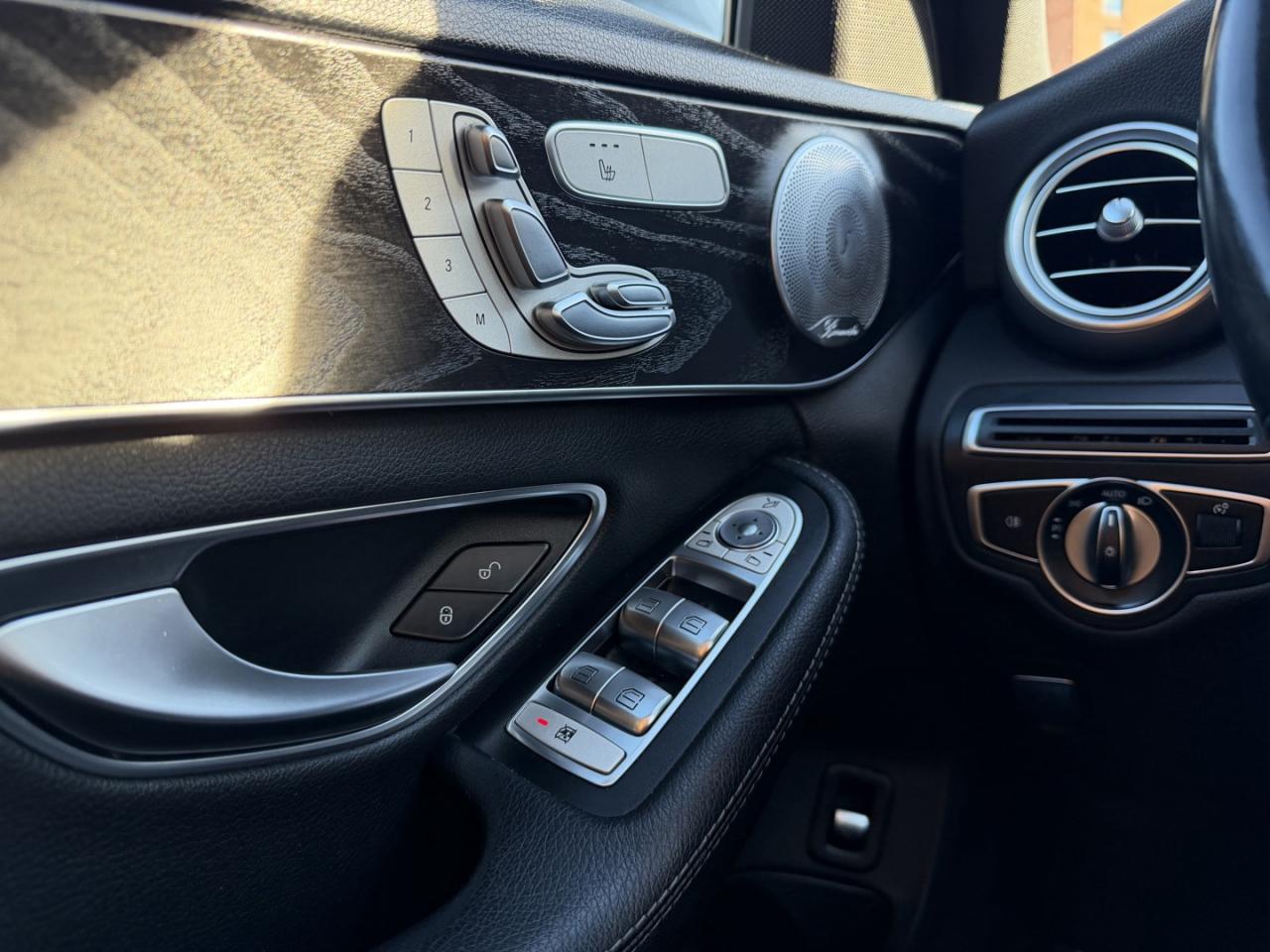 2019 Mercedes-Benz C-Class C300 4MATIC - Photo #19