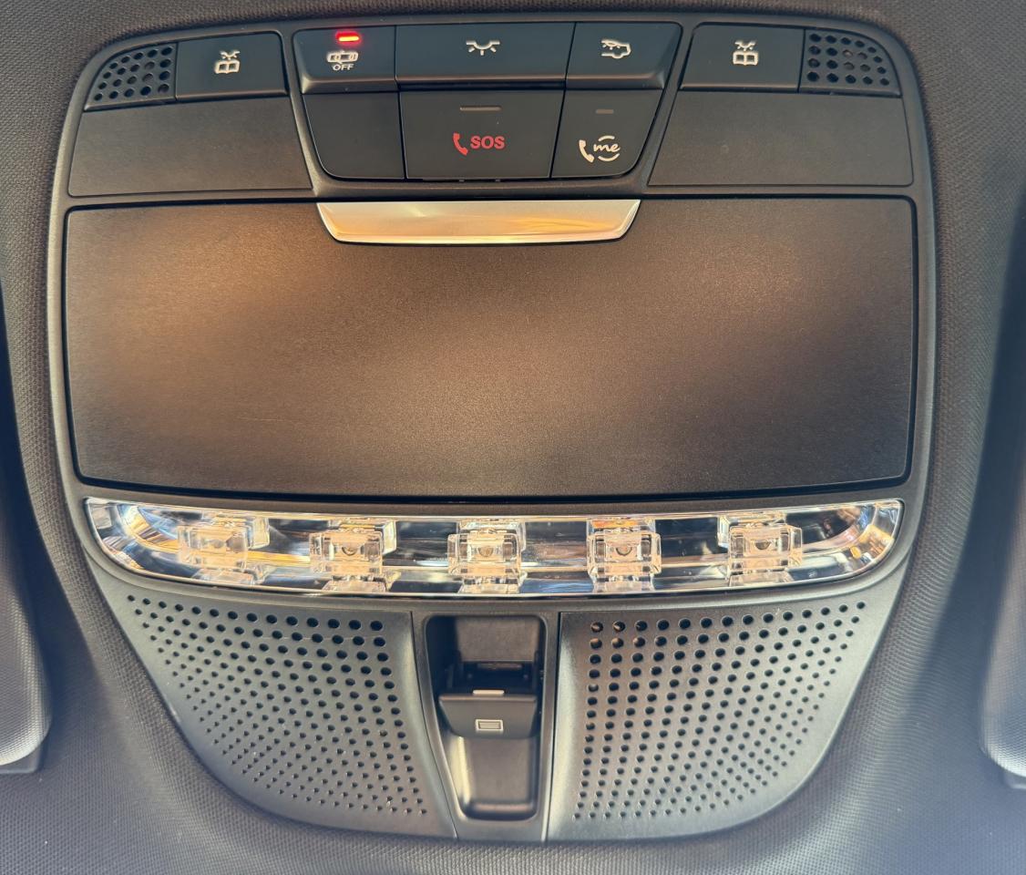 2019 Mercedes-Benz C-Class C300 4MATIC - Photo #21