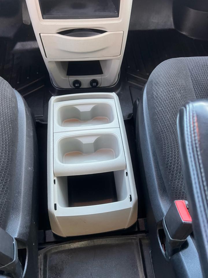 2015 Dodge Grand Caravan SXT Photo