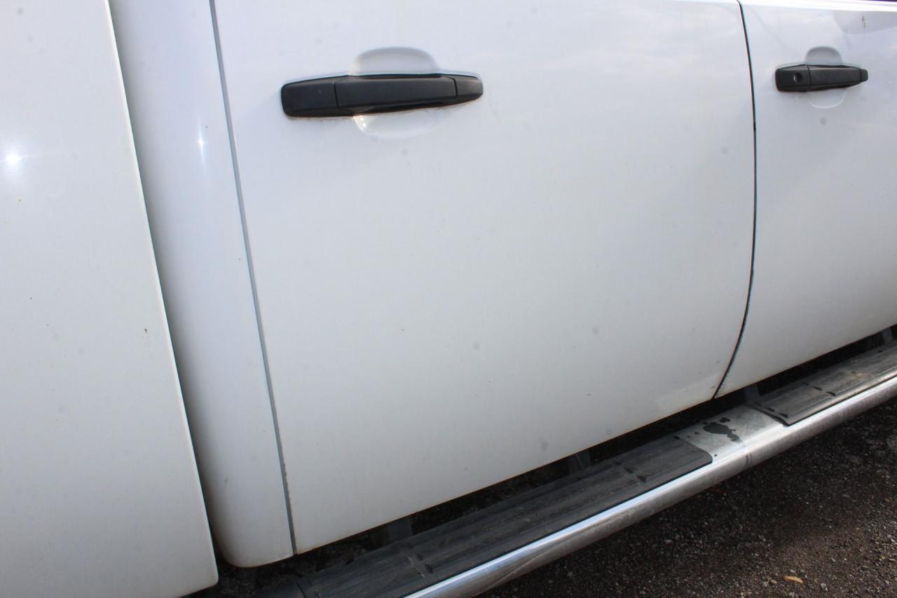 2011 Chevrolet Silverado 2500 Work Truck Photo