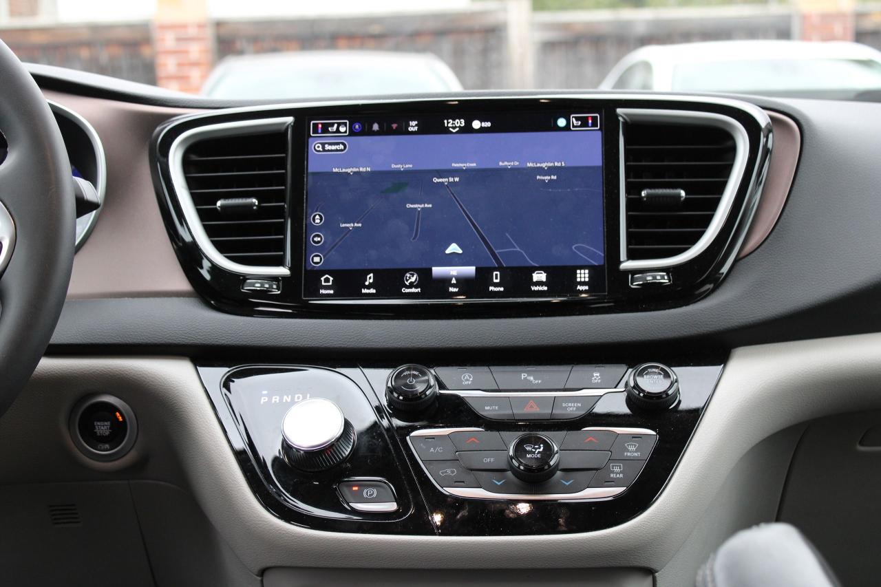 2024 Chrysler Grand Caravan SXT 2WD - Photo #10