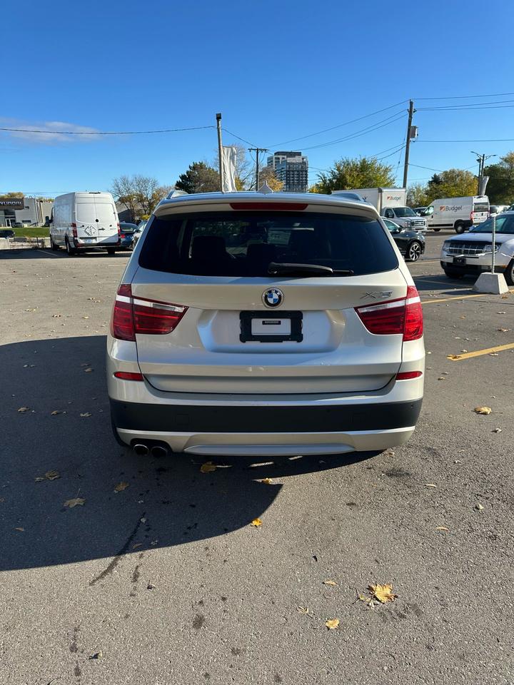 2011 BMW X3 35i Photo