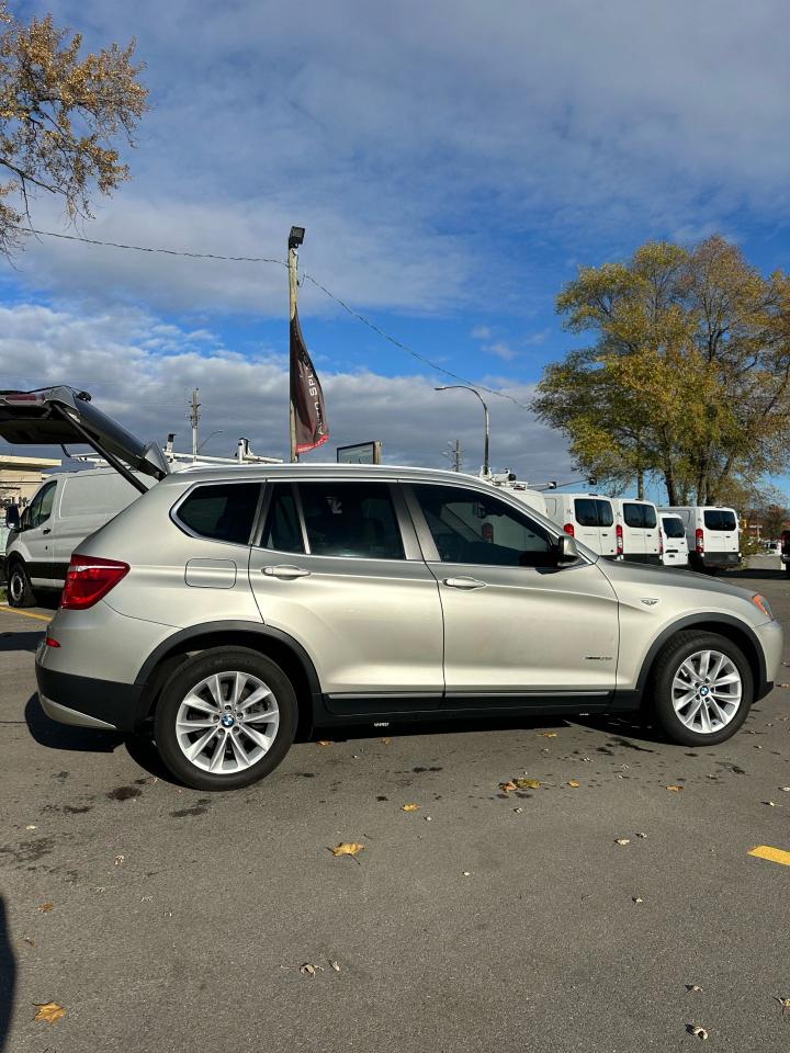 2011 BMW X3 35i - Photo #6