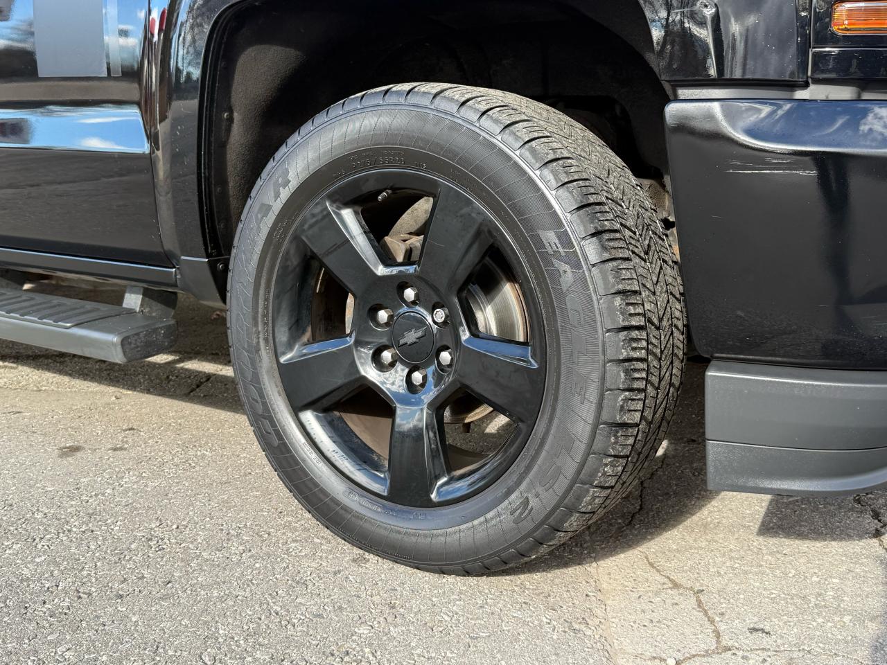 2018 Chevrolet Silverado 1500 Custom - Photo #12