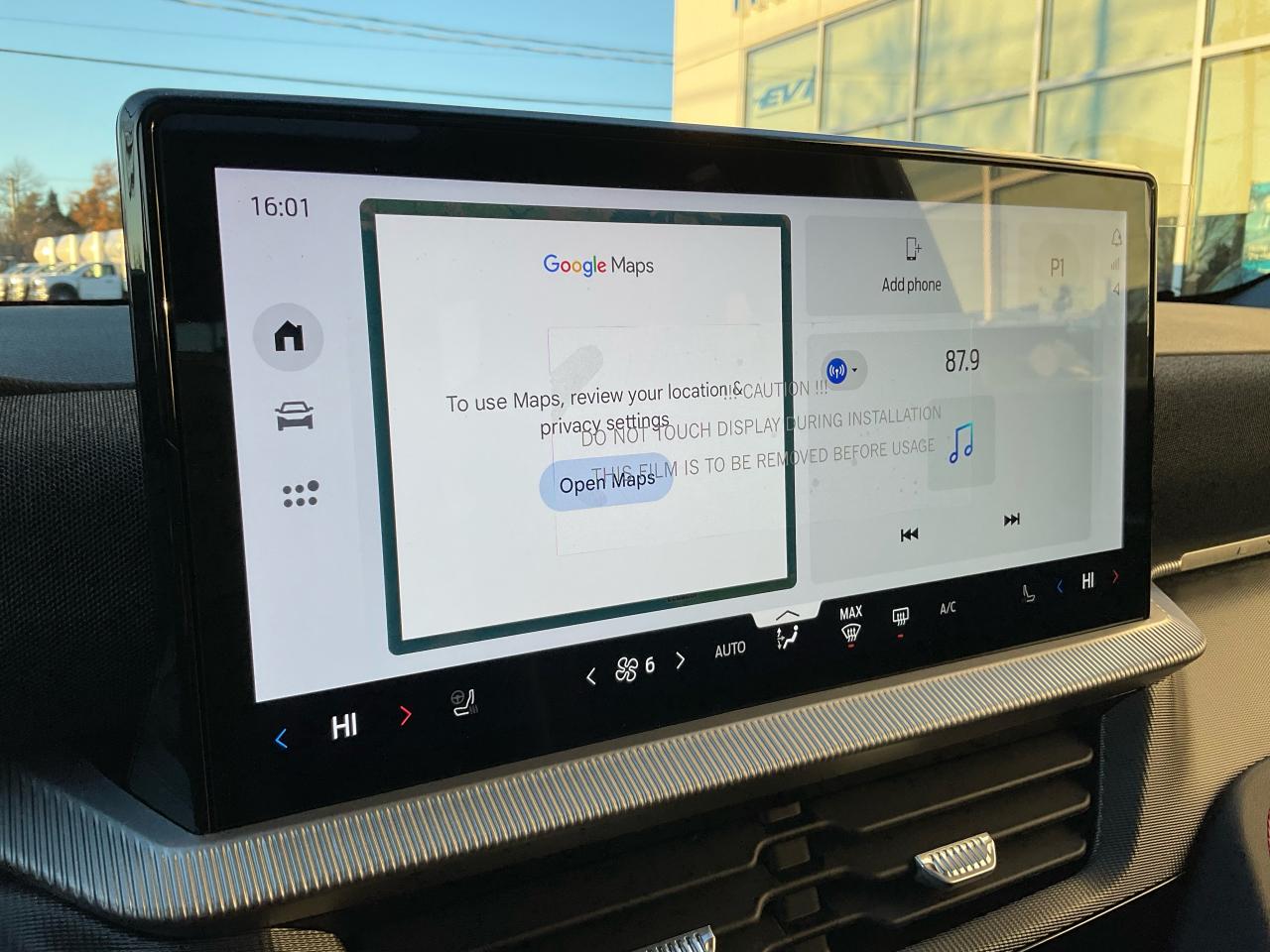 2026 Ford Explorer ST Photo5