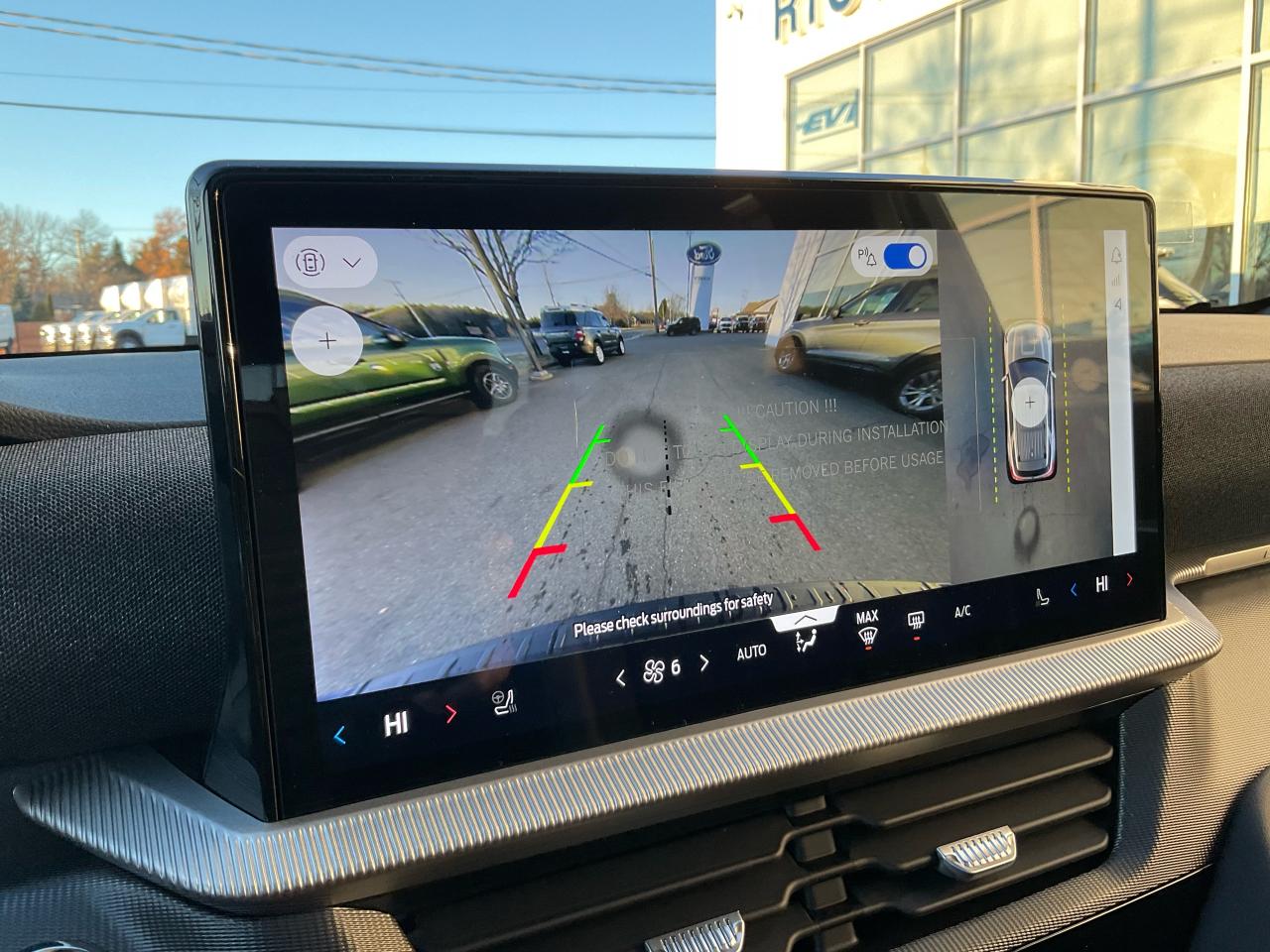 2026 Ford Explorer ST Photo5