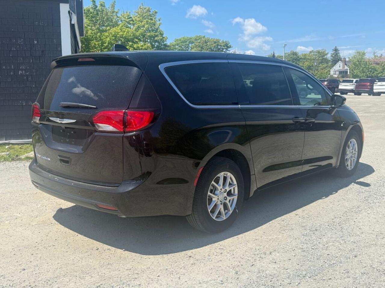 2026 Dodge Grand Caravan SXT Photo
