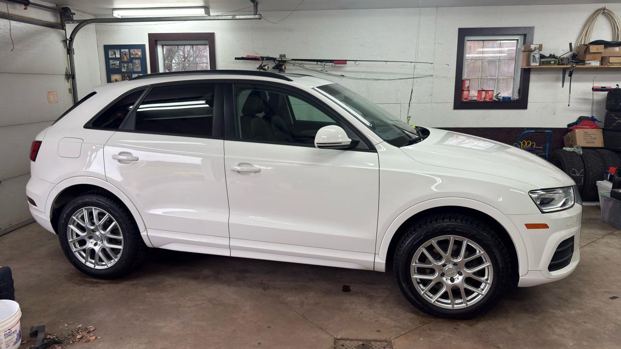 2016 Audi Q3 Komfort - Photo #3