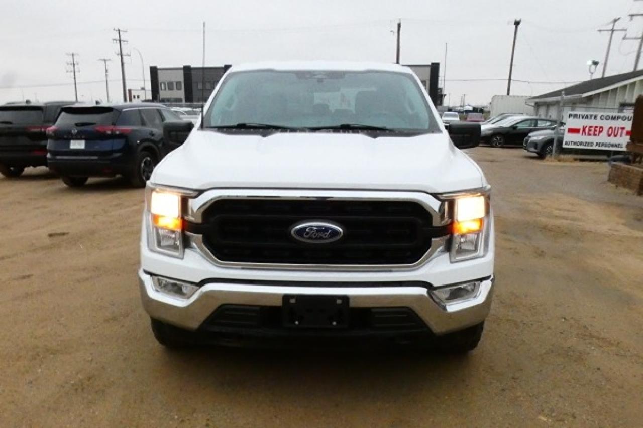 2022 Ford F-150 XLT ecoboost w/cloth seats, BUC - Photo #3