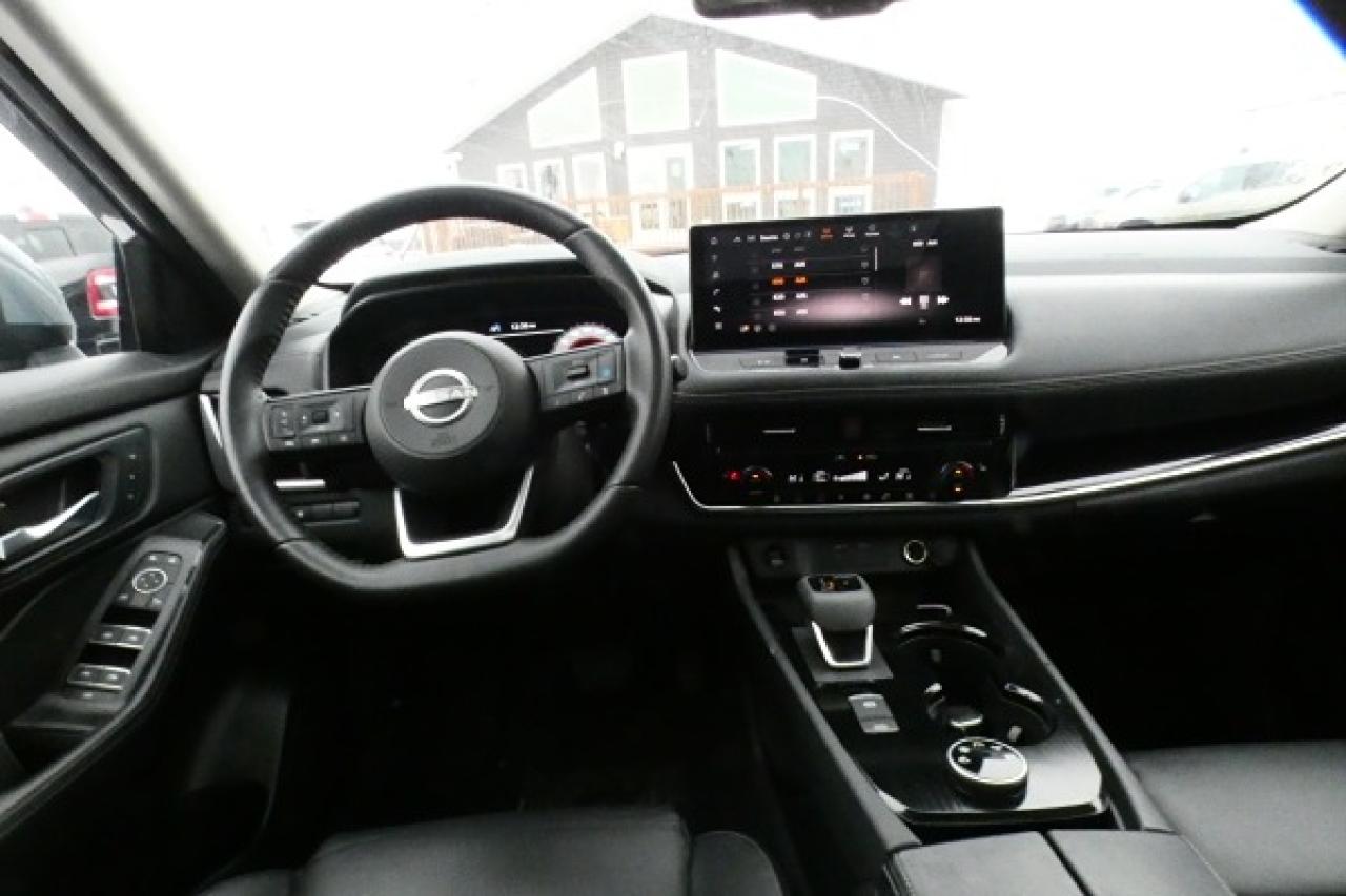 2024 Nissan Rogue SL AWD w/Htd Leather, pano S/R, NAV, BUC - Photo #12