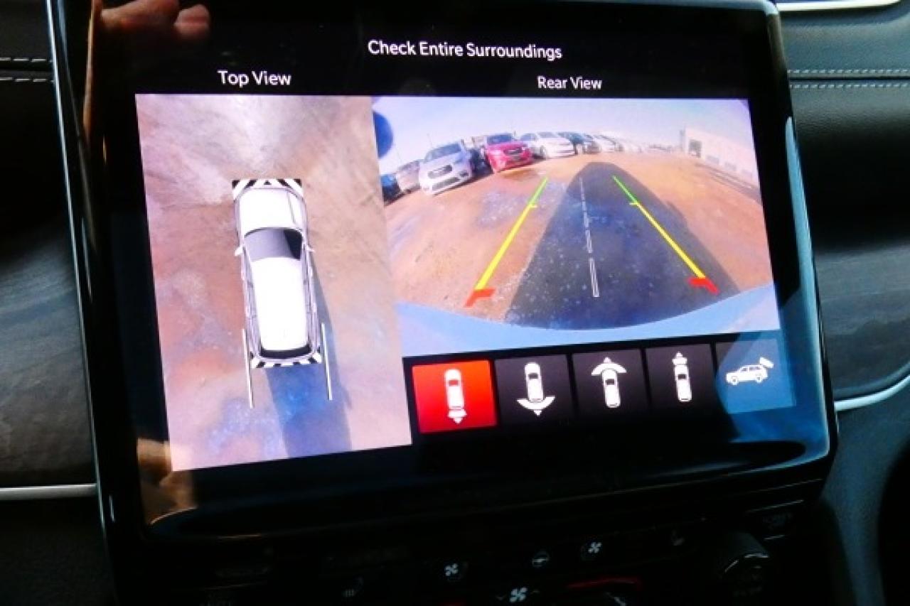 2024 Jeep Grand Cherokee L. Limited 4x4 w/H&C Learther, pano S/R, NAV, BUC - Photo #15