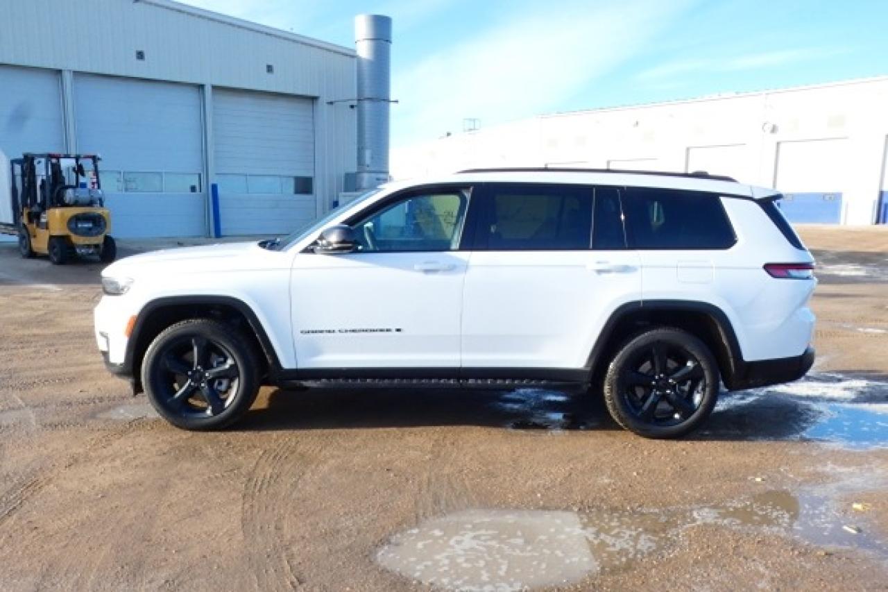2024 Jeep Grand Cherokee L. Limited 4x4 w/H&C Learther, pano S/R, NAV, BUC - Photo #1