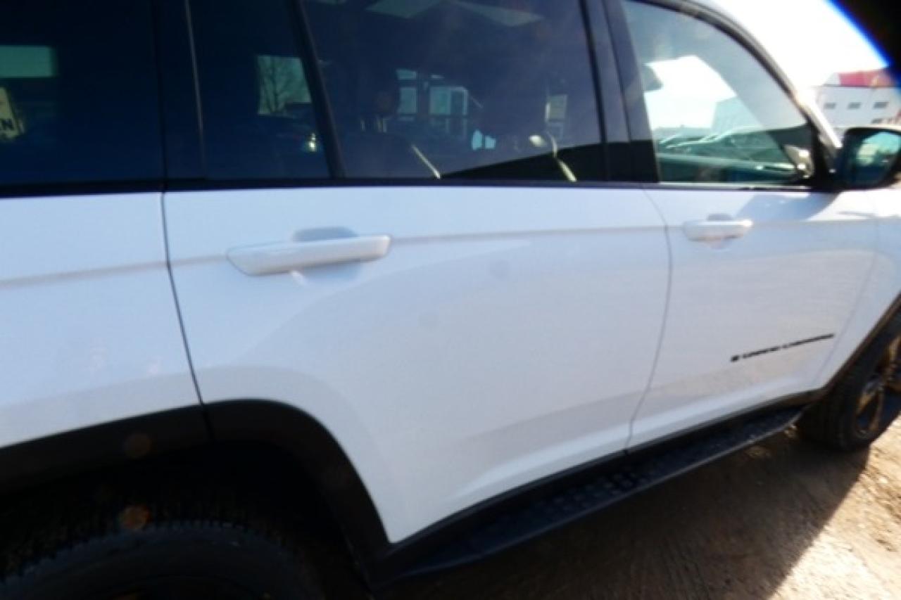 2024 Jeep Grand Cherokee L. Limited 4x4 w/H&C Learther, pano S/R, NAV, BUC - Photo #47