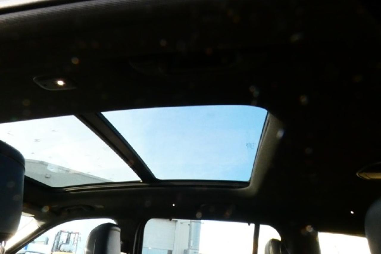 2024 Jeep Grand Cherokee L. Limited 4x4 w/H&C Learther, pano S/R, NAV, BUC - Photo #18