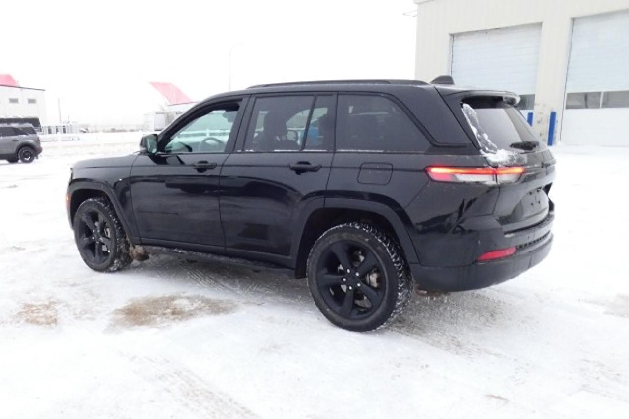 2024 Jeep Grand Cherokee Limited 4x4 w/H&C Leather, pano S/R, NAV, BUC - Photo #8