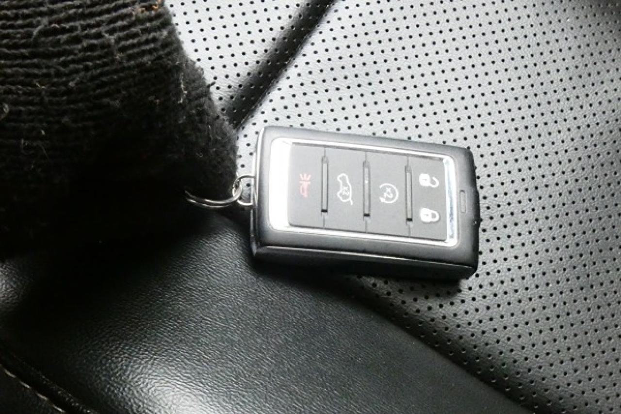 2024 Jeep Grand Cherokee Limited 4x4 w/H&C Leather, pano S/R, NAV, BUC - Photo #22