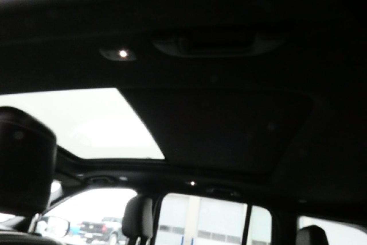 2024 Jeep Grand Cherokee Limited 4x4 w/H&C Leather, pano S/R, NAV, BUC - Photo #18