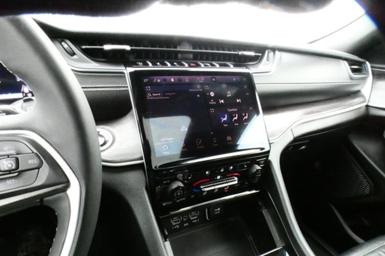 2024 Jeep Grand Cherokee Limited 4x4 w/H&C Leather, pano S/R, NAV, BUC - Photo #16