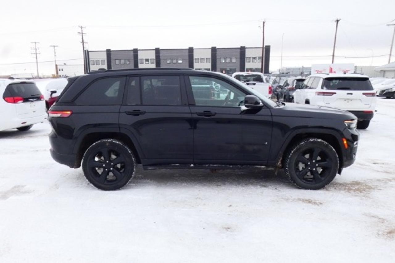 2024 Jeep Grand Cherokee Limited 4x4 w/H&C Leather, pano S/R, NAV, BUC - Photo #5