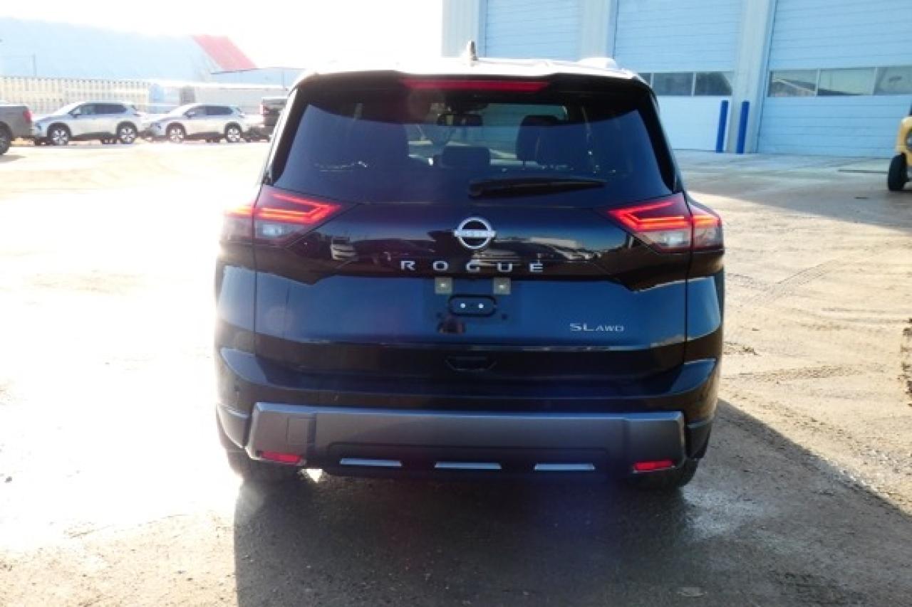 2024 Nissan Rogue SL AWD w/Htd Leather, pano S/R, NAV, BUC - Photo #7