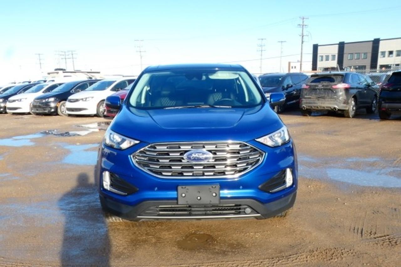 2024 Ford Edge Titanium AWD w/Htd Leather, pano S/R, BUC - Photo #3
