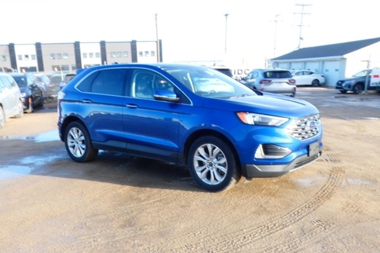 2024 Ford Edge Titanium AWD w/Htd Leather, pano S/R, BUC - Photo #4