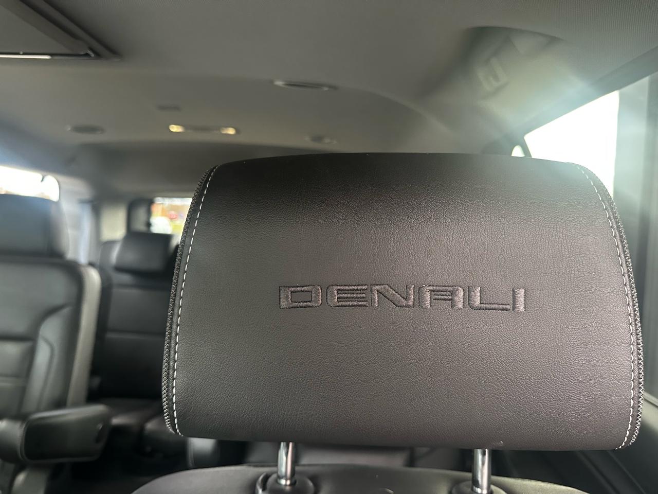 2019 GMC Yukon Denali - Photo #8