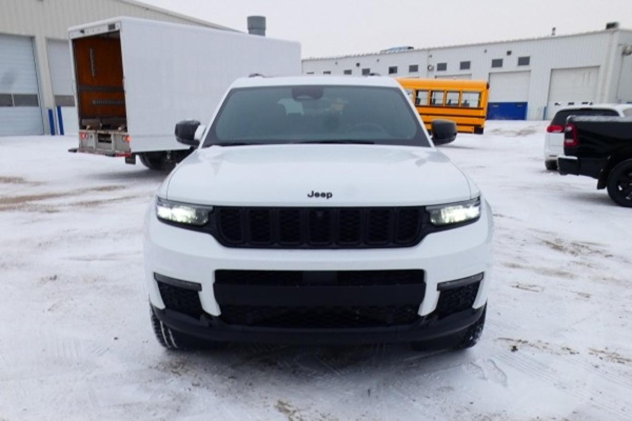 2024 Jeep Grand Cherokee L. Limited 4x4 w/H&C Leather, pano S/R, NAV, BUC - Photo #3