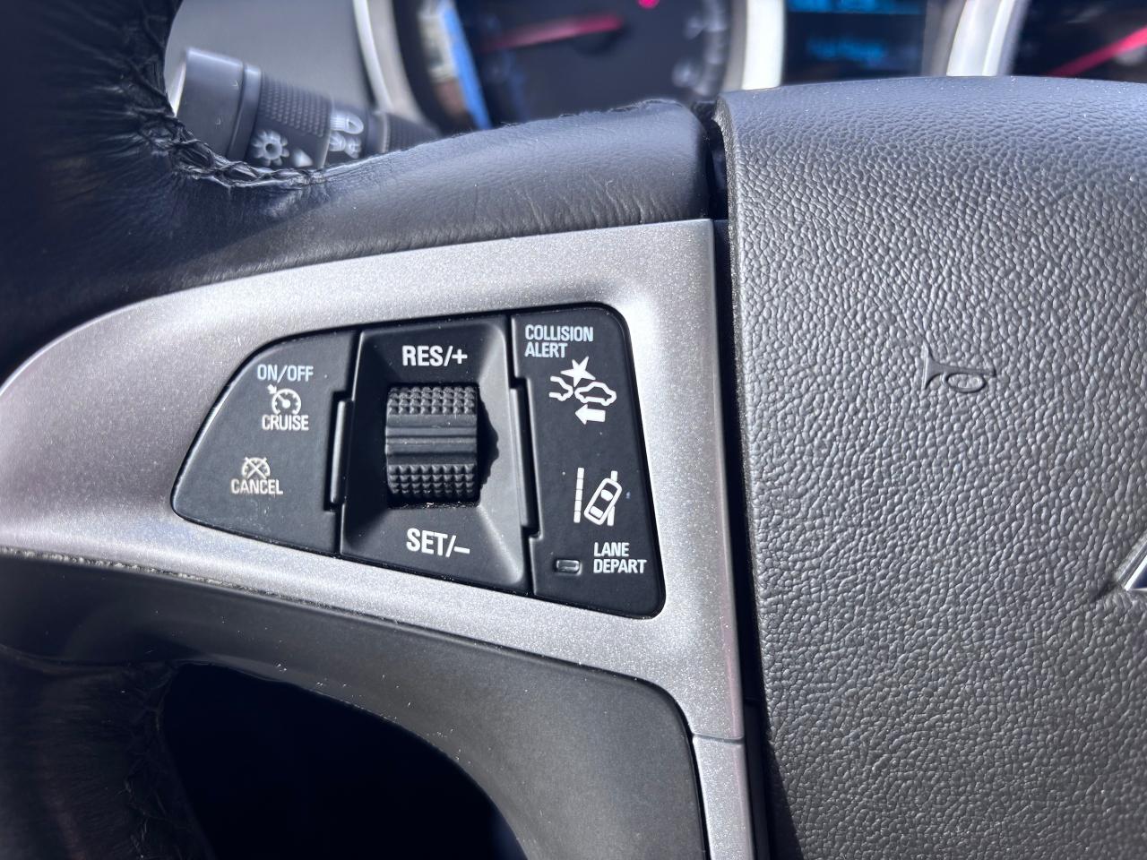 2016 Chevrolet Equinox AWD LTZ ONE OWNER 6 CYL! - Photo #23