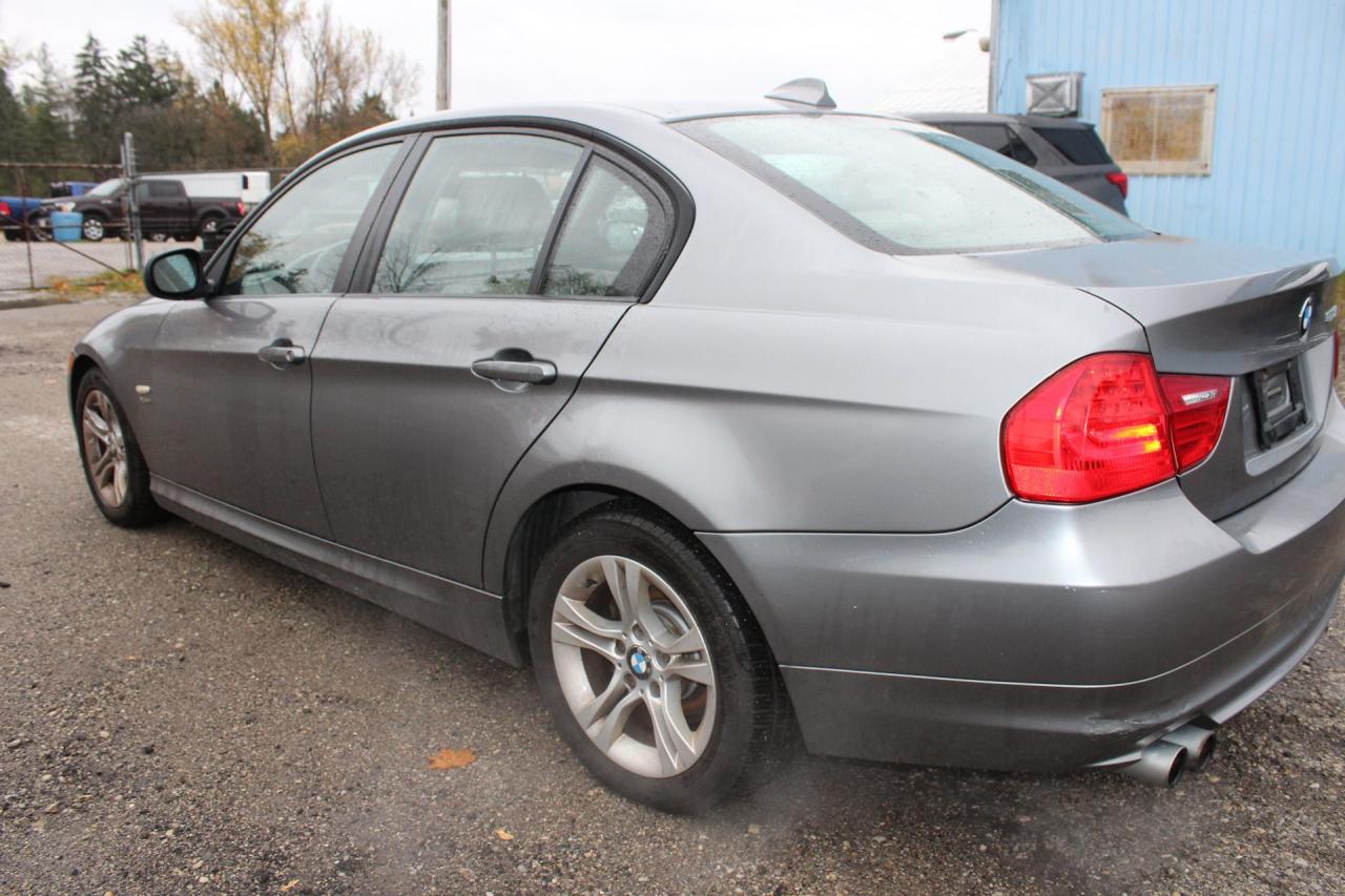 2009 BMW 3 Series 328i xDrive Photo