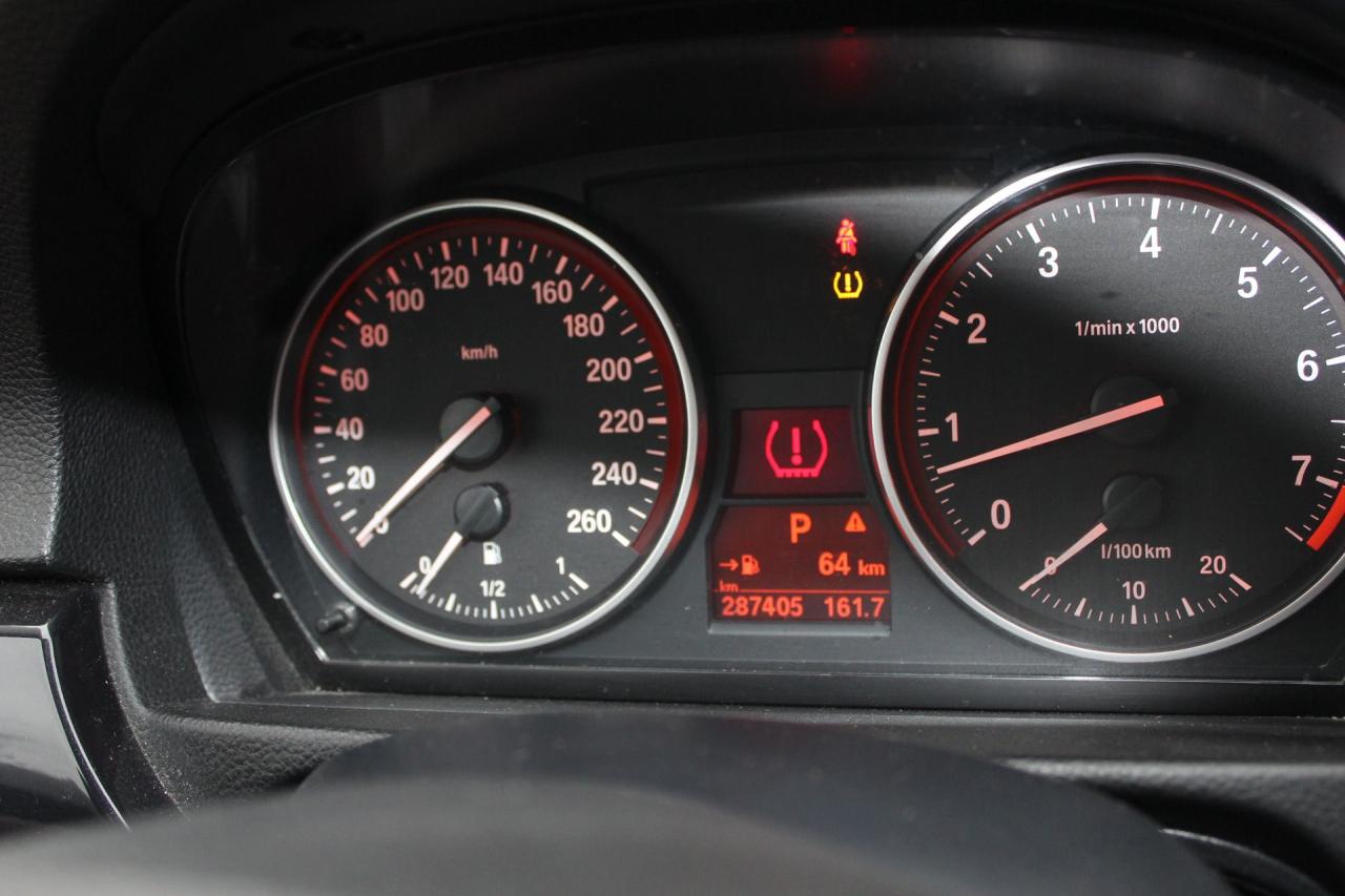 2009 BMW 3 Series 328i xDrive Photo4