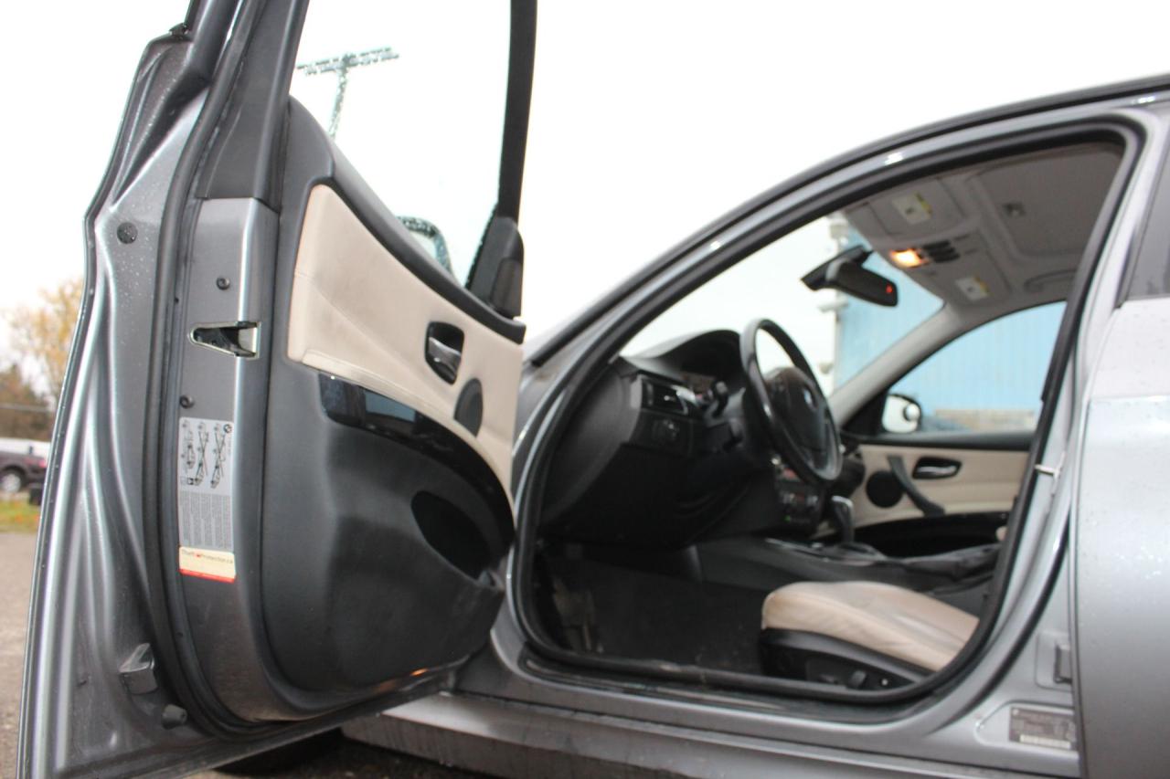 2009 BMW 3 Series 328i xDrive Photo