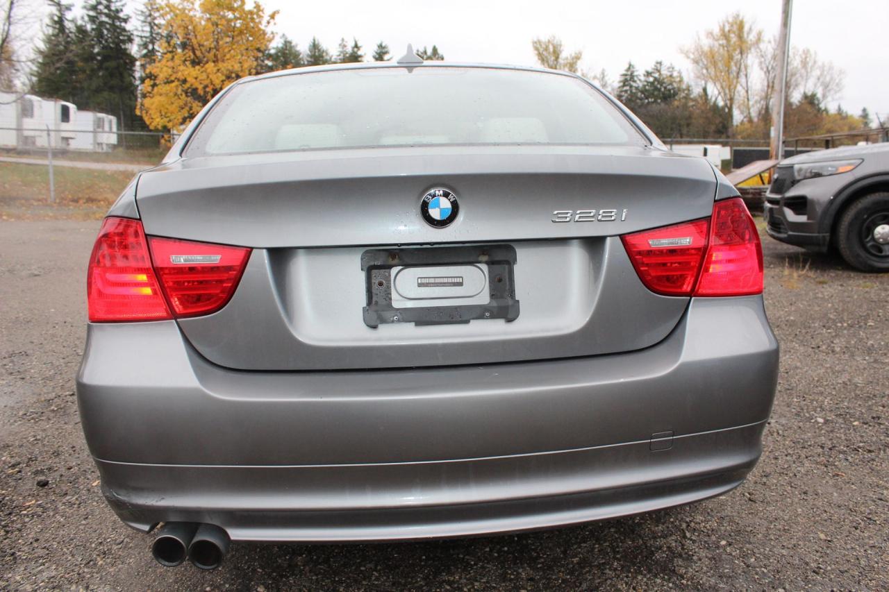 2009 BMW 3 Series 328i xDrive Photo
