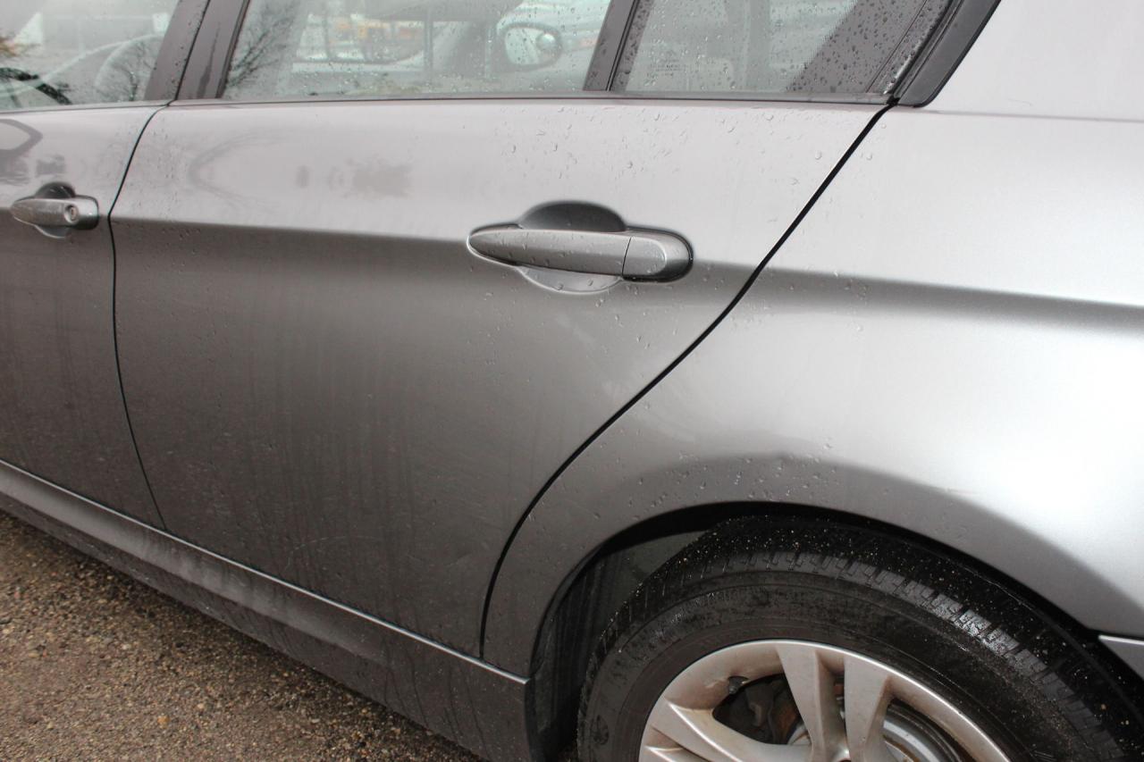 2009 BMW 3 Series 328i xDrive Photo